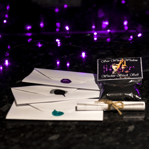 Black Witches Salt & Spells - Medium Packet